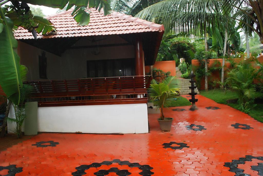 Chakra Ayurvedic Resort Kovalam Exterior photo