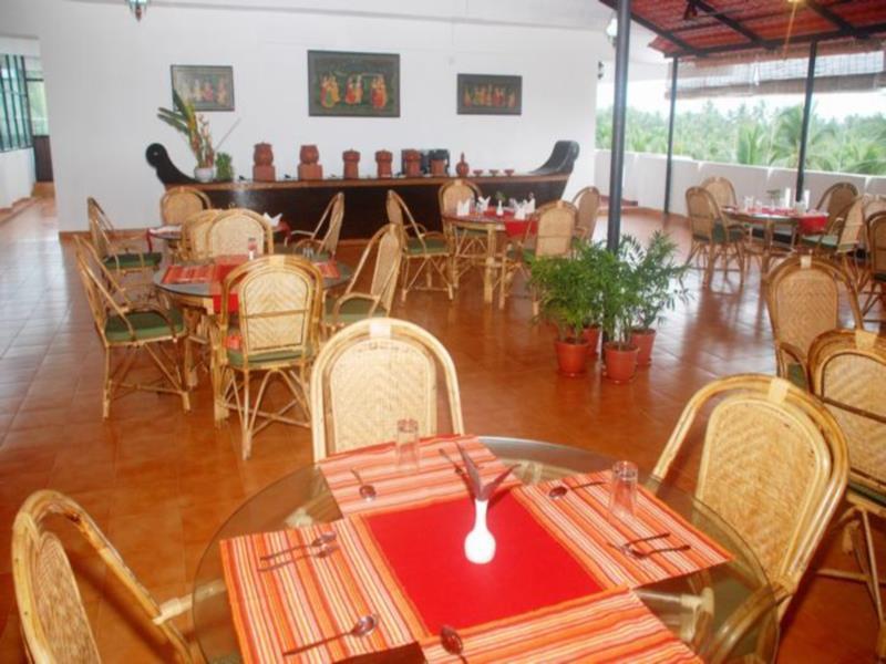 Chakra Ayurvedic Resort Kovalam Exterior photo